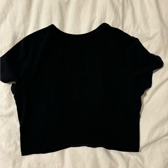 ZARA black cropped tee - Picture 3 of 4